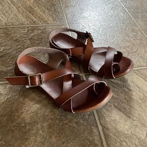 Mia Sandals